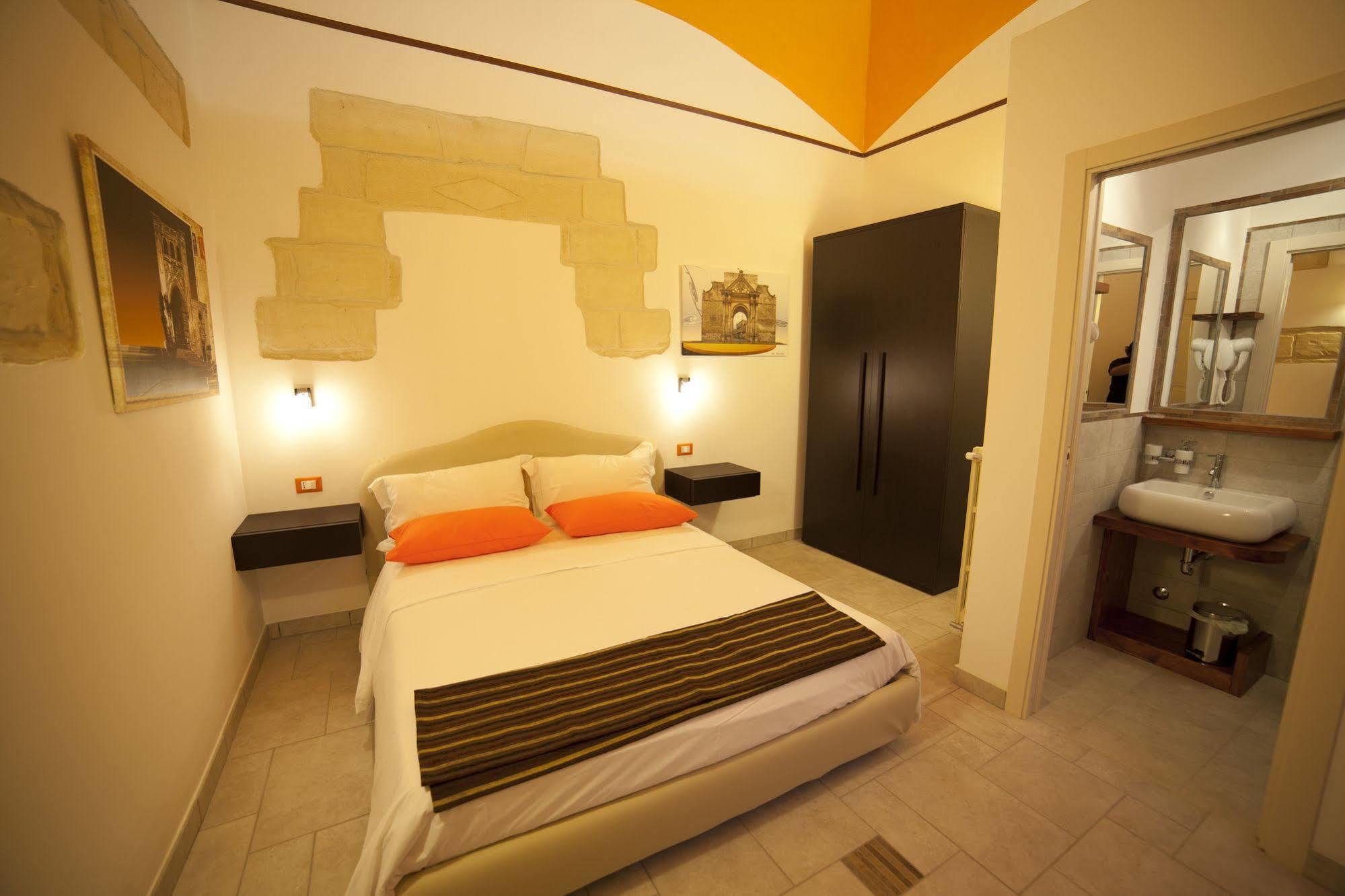 Bed and Breakfast 19Venti Lecce Exterior foto